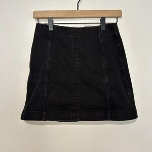 Wild Fable Black Mini Skirt | High waisted | Size 4 | A2
